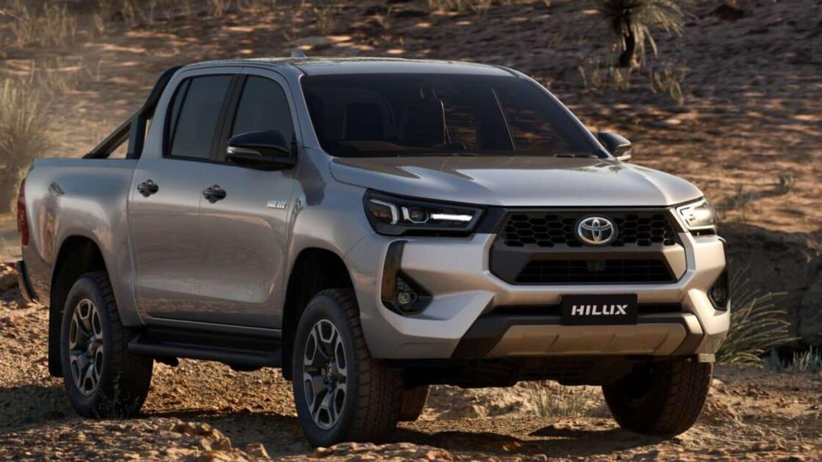 Toyota HiLux facelift makes debut with a new face and hybrid powertrain