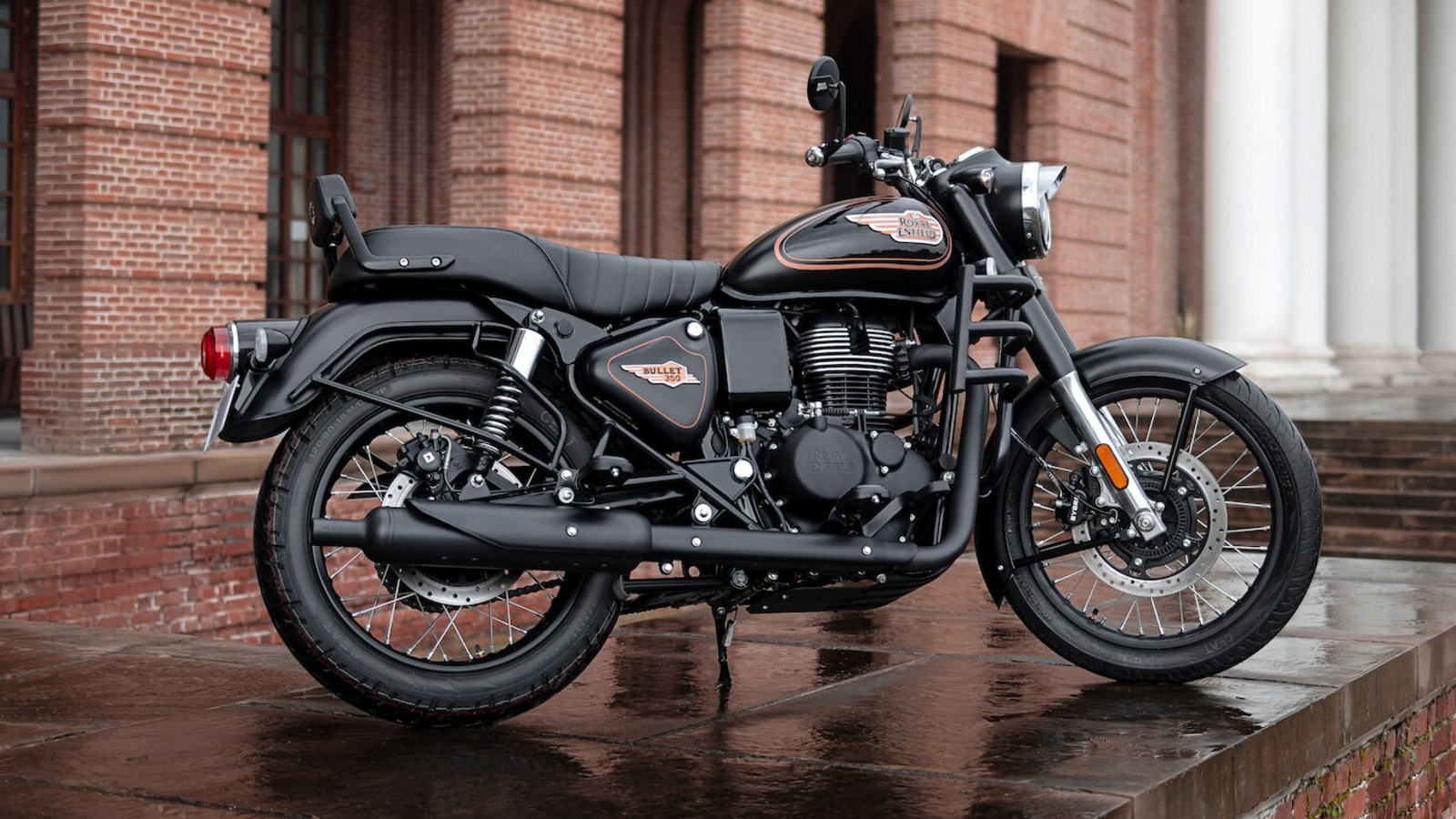 Classic 350 Bullet 350 Help Royal Enfield Report 10 Growth In 