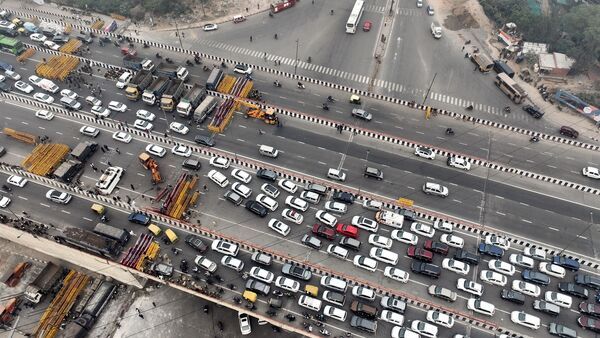 Delhi farmers protest traffic jam