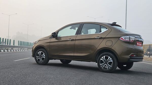 Tata Tigor iCNG AMT