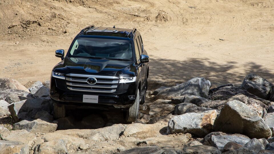 Toyota Land Cruiser LC300