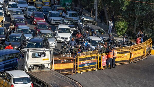 Noida traffic advisory
