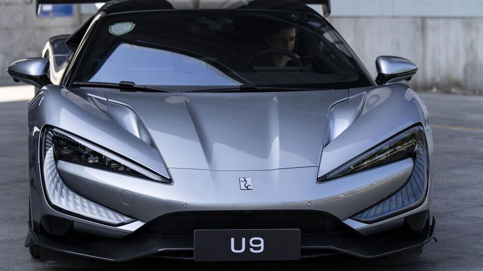 BYD Yangwang U9