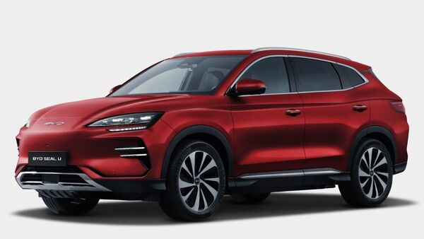 BYD Seal U revealed with 500 km of range, is brand's first plug-in hybrid SUV