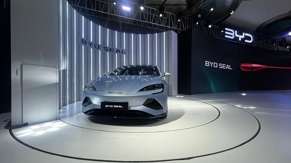 BYD Seal Launch