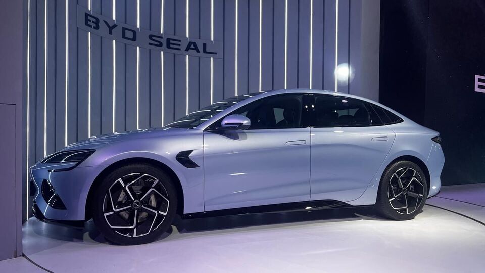 BYD Seal Launch 