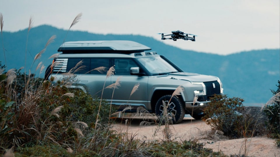 BYD Yangwang U8 DJI drone
