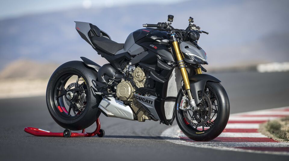 Ducati Streetfighter V4 S