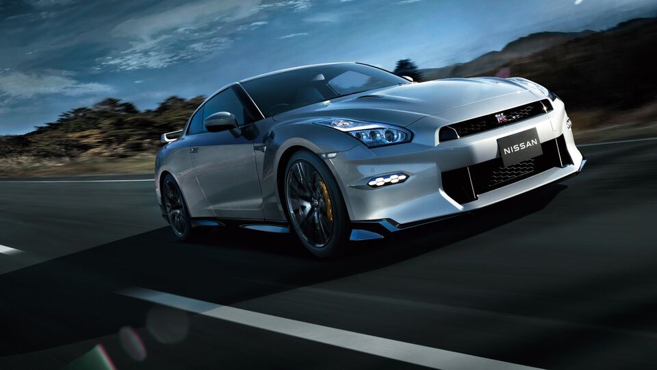 2025 Nissan GT-R