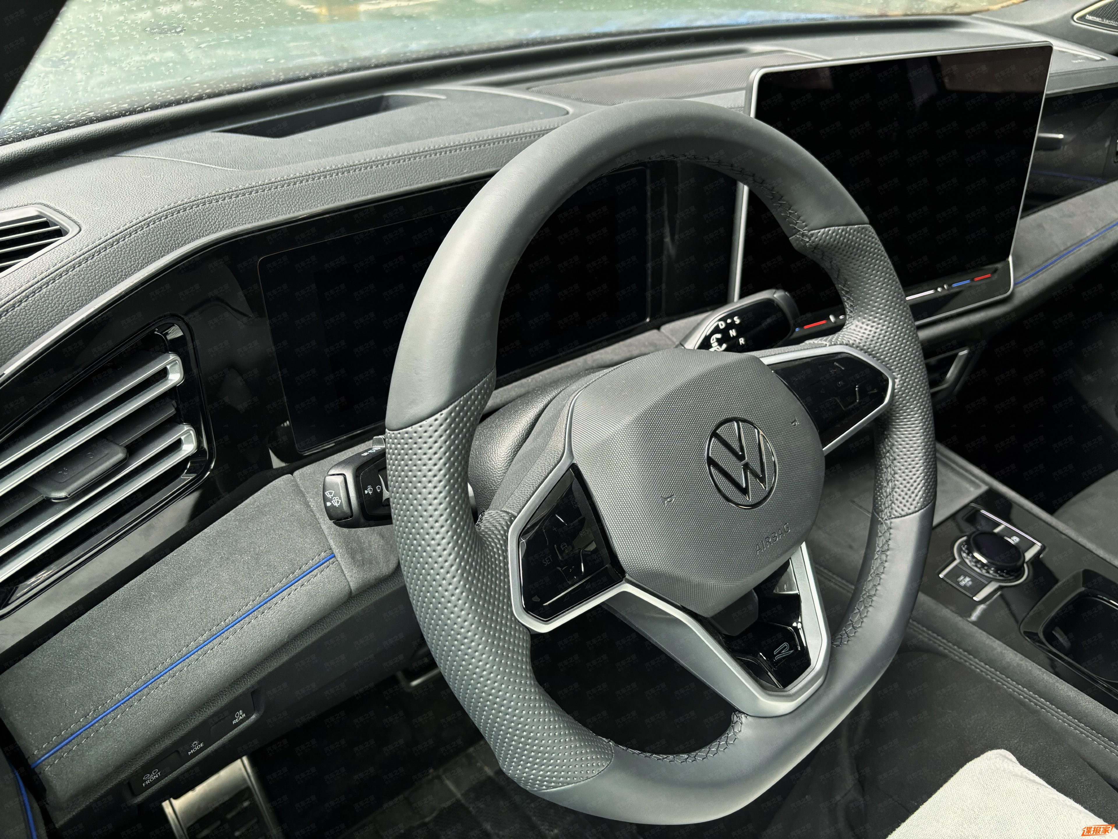 Volkswagen Tayron Interior Spied 