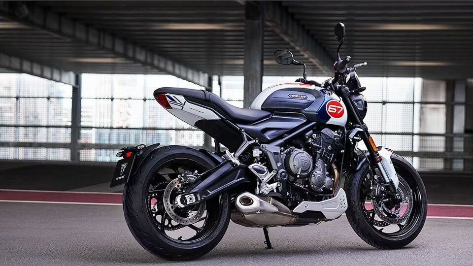 Triumph Trident 660 Triple Tribute Edition 