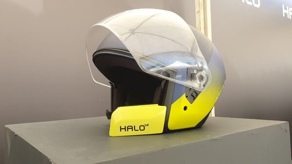 The Ather Halo helmets come with WearDetect technology which can detect when the rider wears the helmet and it turns on and connects to the mobile phone automatically.