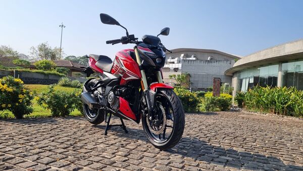 2024 bajaj pulsar n250 launched. check what's new