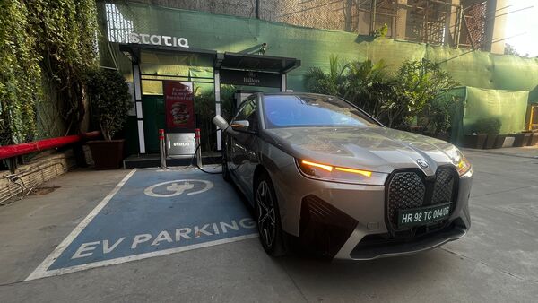 But the good part is that the BMW iX50 supports fast charge and can be re-powered in quick time even when using a 60 kw point. During this review, the SUV was powered from 10 per cent to 80 per cent in around 150 minutes - two and a half hours.