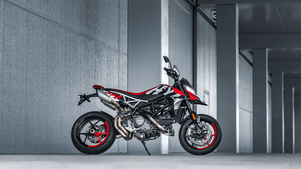 Ducati Hypermotard 950 RVE launched with Graffiti Evo livery. Check what's new
