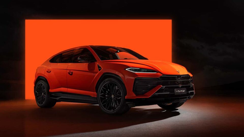 Lamborghini Urus PHEV