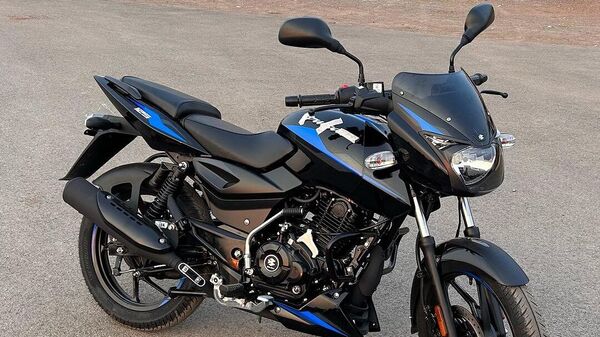 https://www.mobilemasala.com/auto-news/Bajaj-Pulsar-125-is-getting-a-revamp-with-new-features-Check-details-i259874