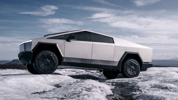 Tesla Cybertruck receives Off-Road mode with locking differentials and more