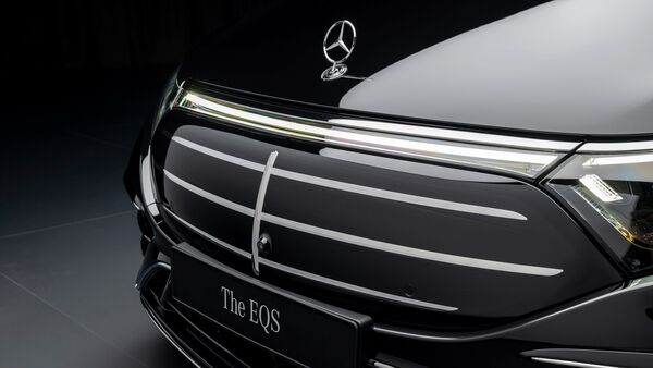 Mercedes EQS 3
