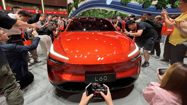 China's Nio Launches Onvo L60 Electric SUV, Throws Challenge To Tesla ...