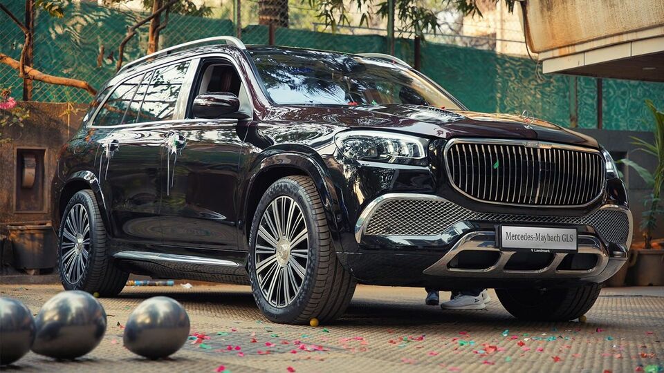Mercedes-Maybach GLS 600 Neetu Kapoor
