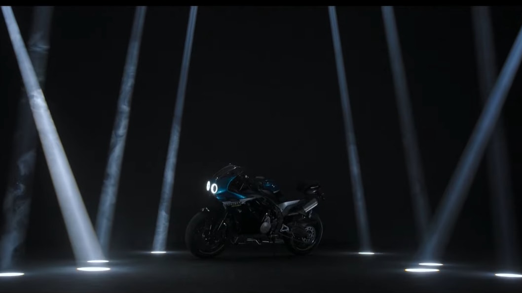 The CFMoto 500SR Voom gets a bubble-styling fairing reminiscent of old cafe racers 