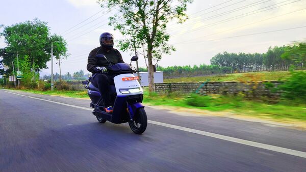 Ather Rizta first ride review: The ideal e-scooter for the family?