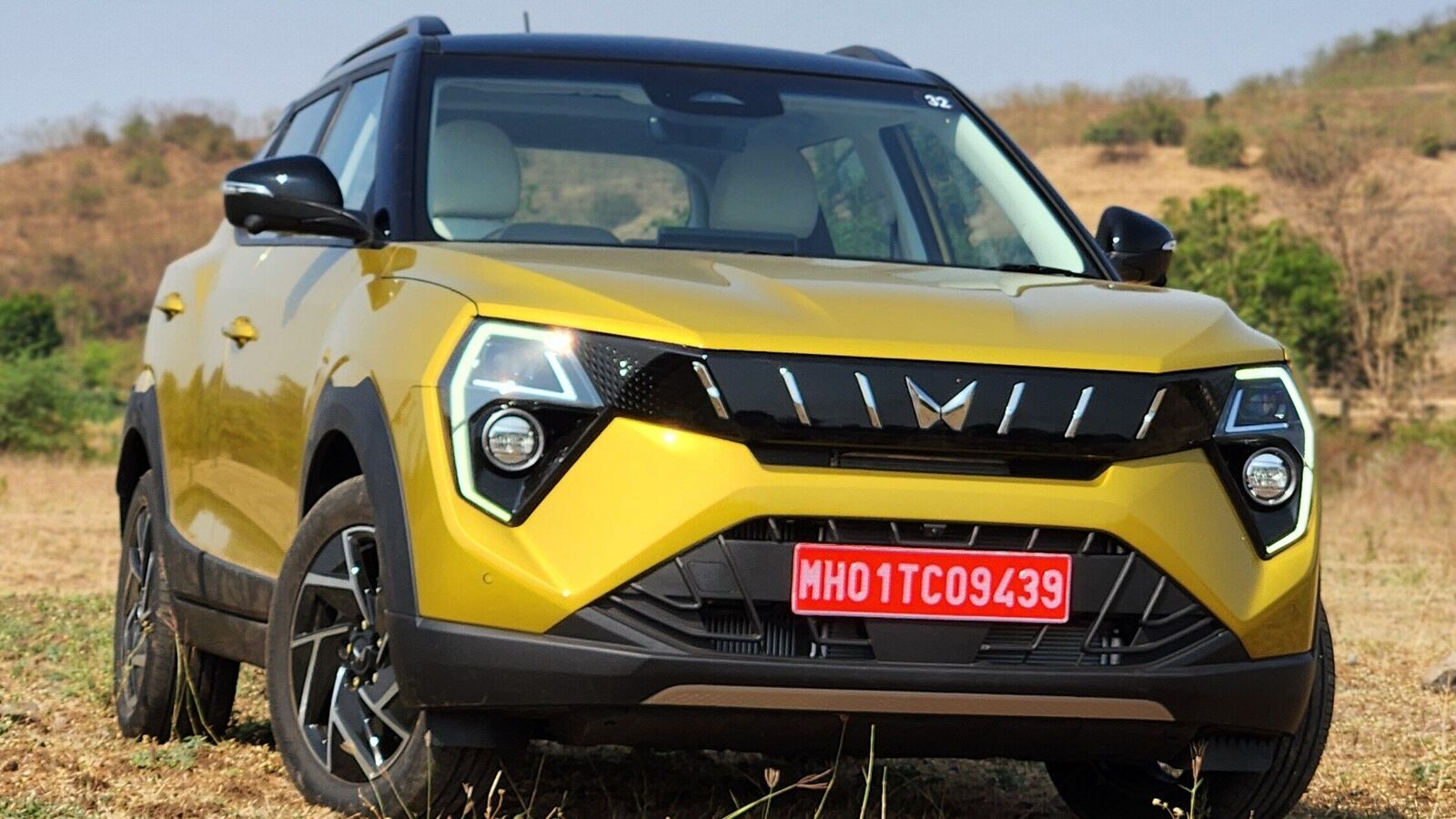 Mahindra XUV 3XO Delivery Begins Today | HT Auto