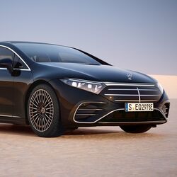 Image of Mercedes Benz EQS used for representation only.