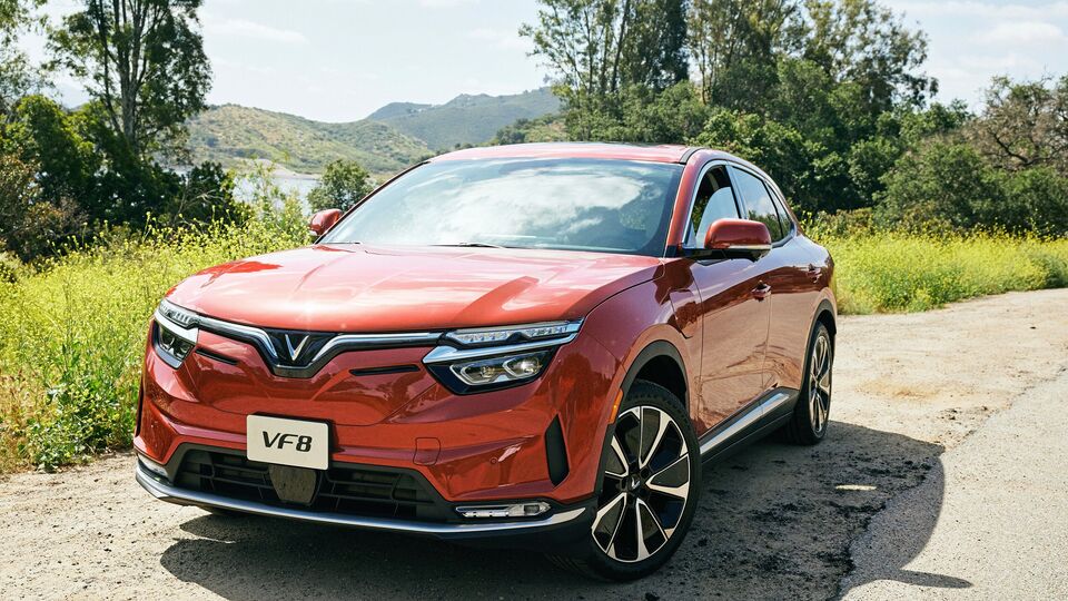 VinFast VF 8 