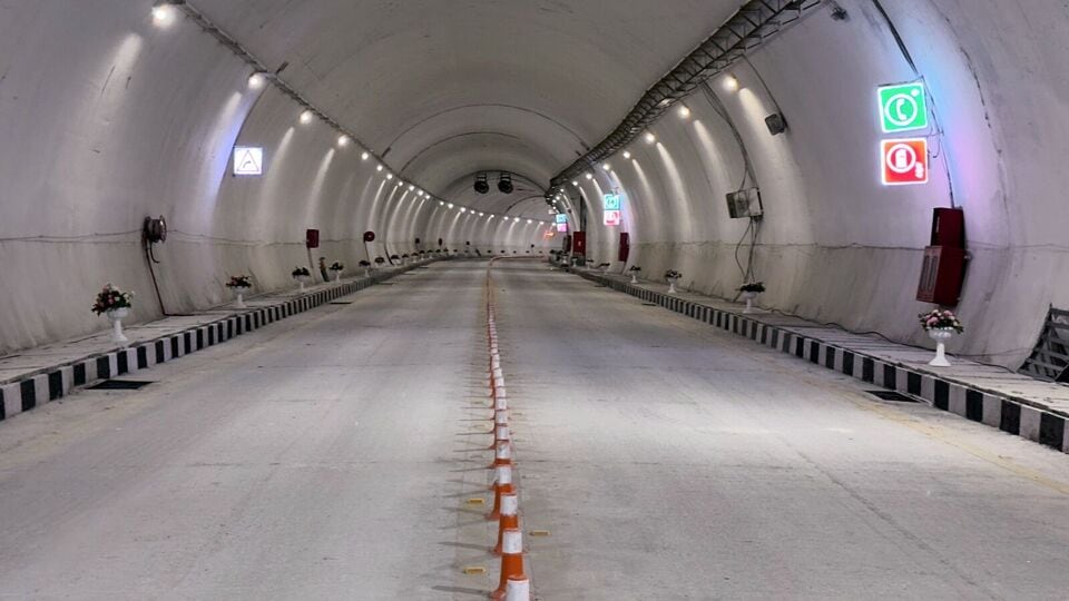 Sela Tunnel