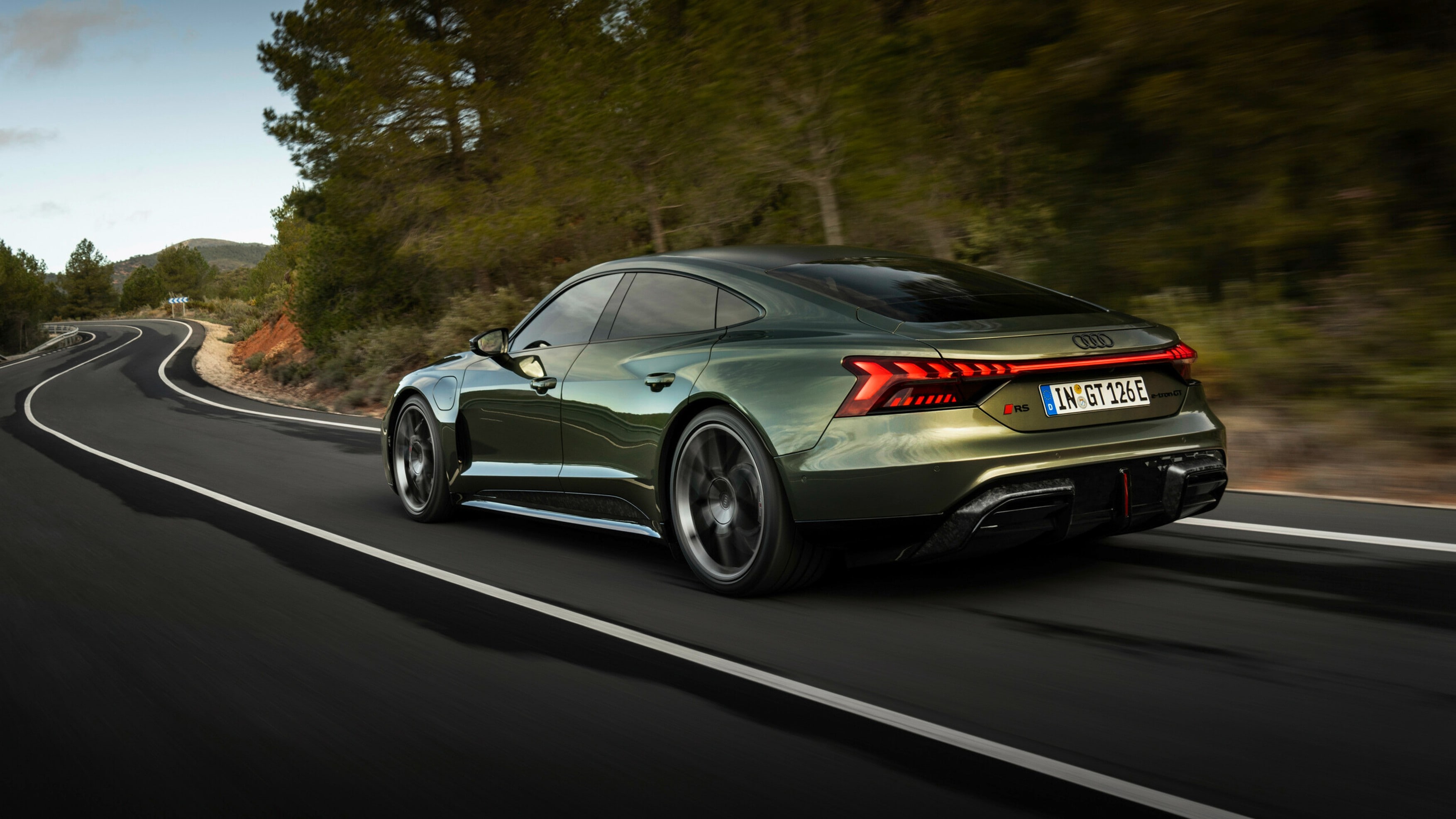 The 2025 Audi RS e-tron GT is now compatible with 320 kW DC fast chargers 2025 Audi RS e-tron GT Performance