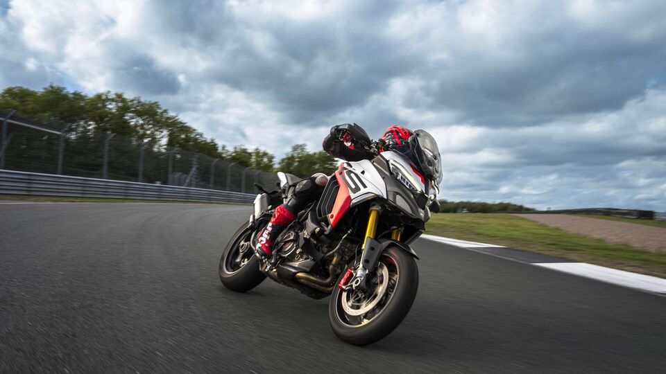 2024 Ducati Multistrada V4 RS 