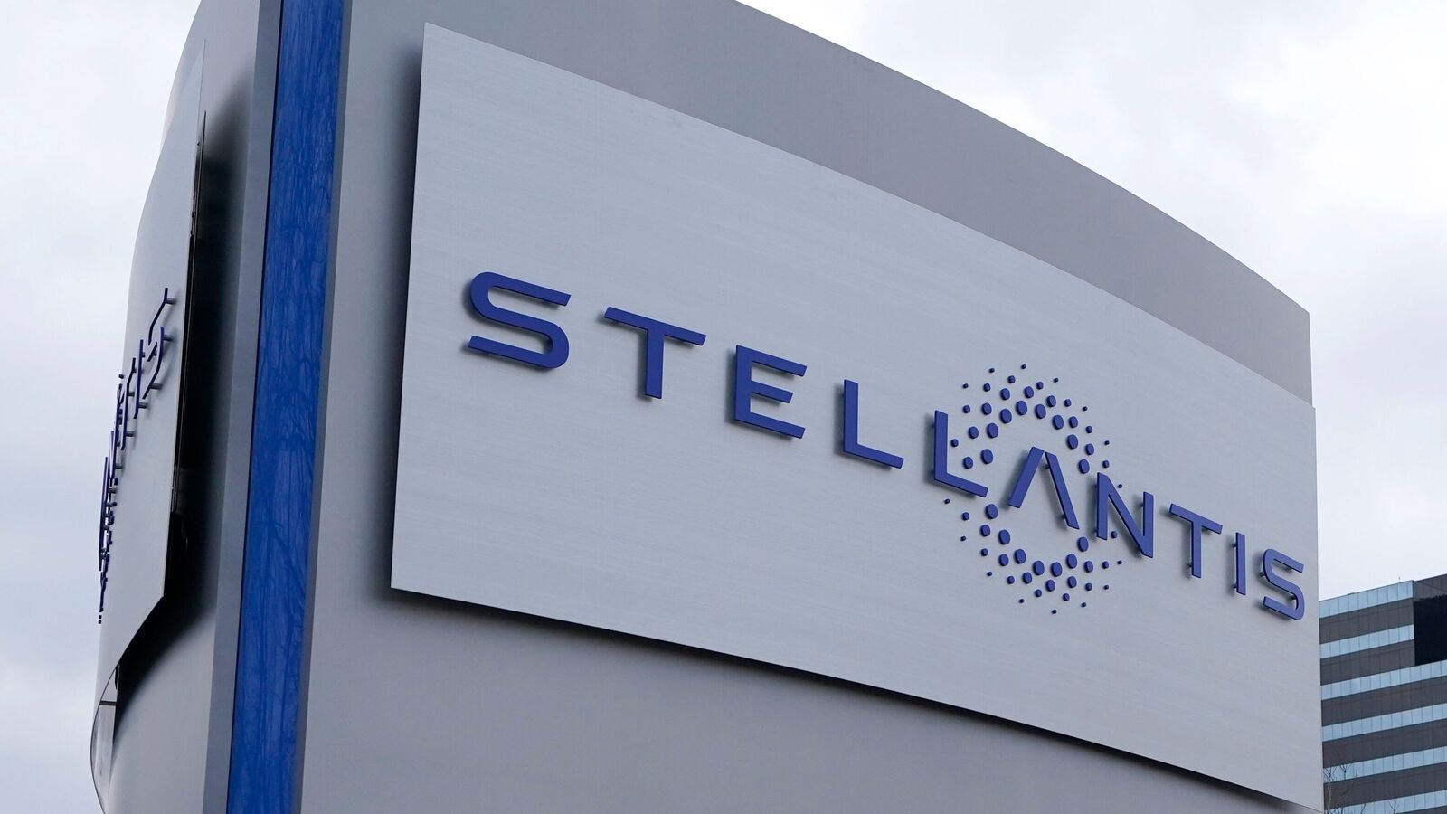 Stellantis could axe UK production unless government acts on electric vehicles