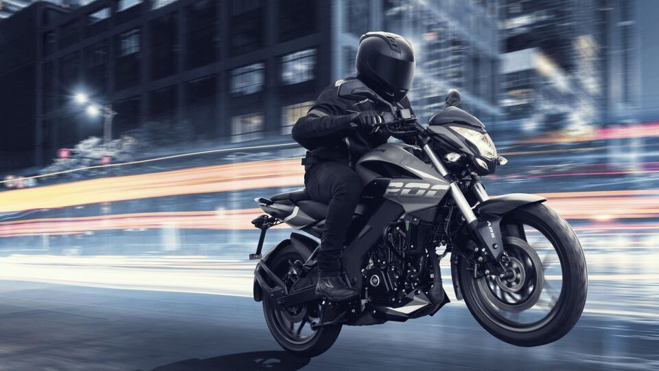 Bajaj Dominar 200 Brazil