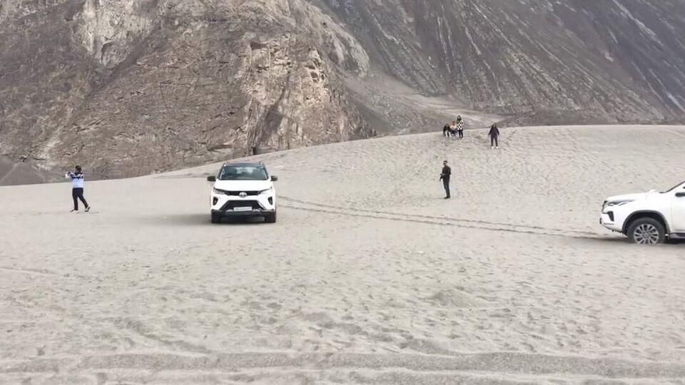Toyota Fortuner Ladakh sand dunes