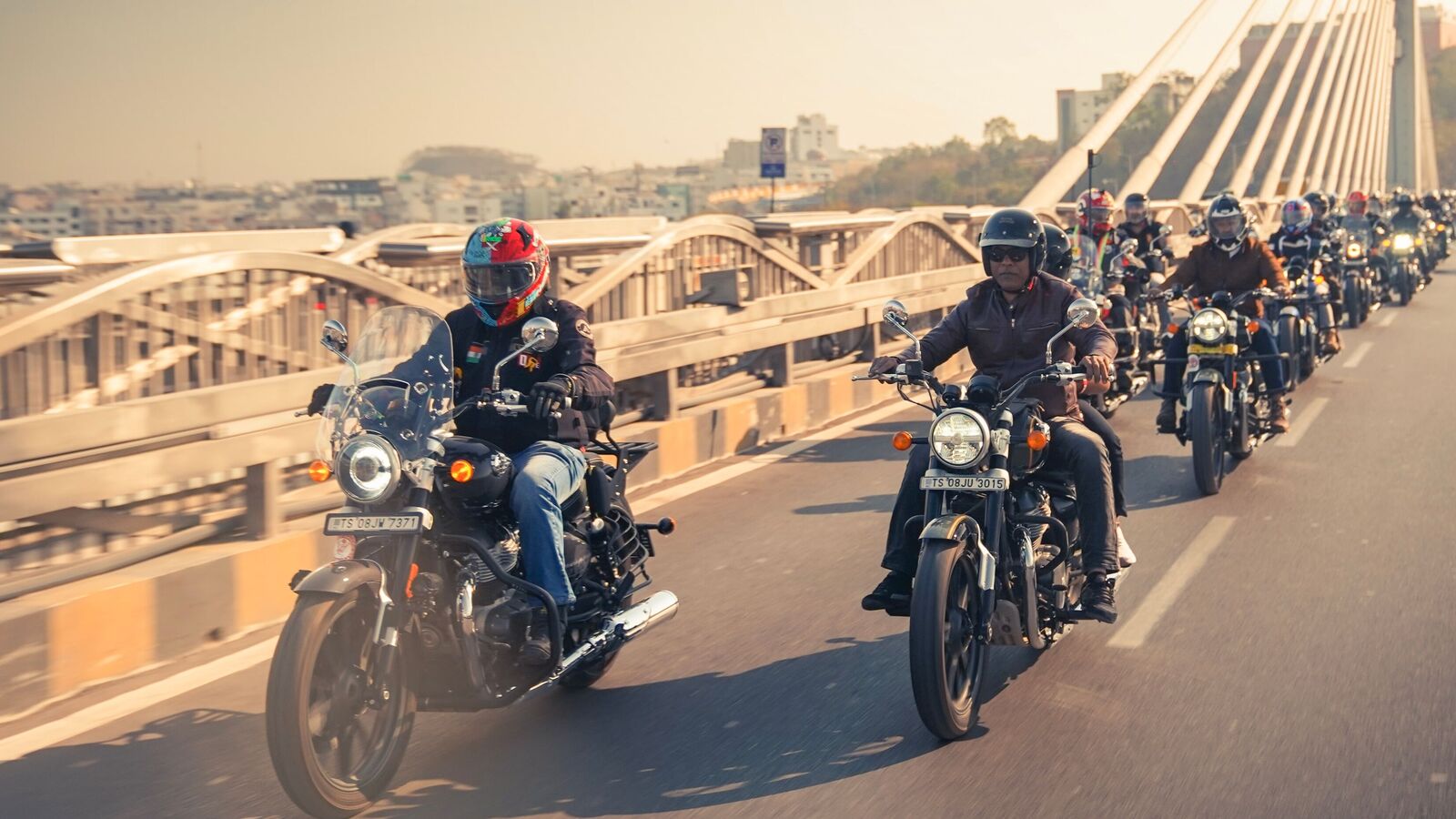 Classic 350 & Bullet 350 help Royal Enfield sell 73,141 units in June