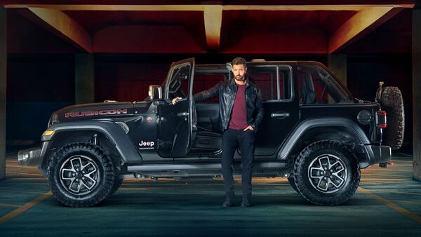 Jeep ropes in Hrithik Roshan as brand ambassador, gets Wrangler Rubicon SUV