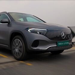 The Mercedes EQA gets a 70.5 kWh battery pack and has a claimed range of 560 kms (WLTP). In the real world, expect a drive range of around 450 kms. The EV can generate around 187 bhp of power and 385 Nm of torque while the top speed is capped at 160 kmph.