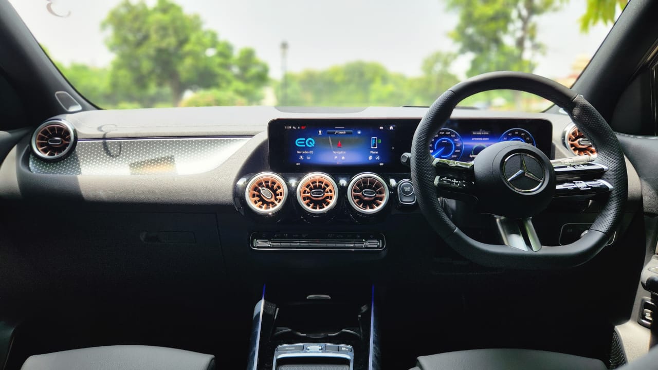 The dashboard layout inside the EQA can easily be assumed to be that of the GLA, whether it is the AC turbine vents or the infotainment screen. But look closer and the unique updates start becoming evident.