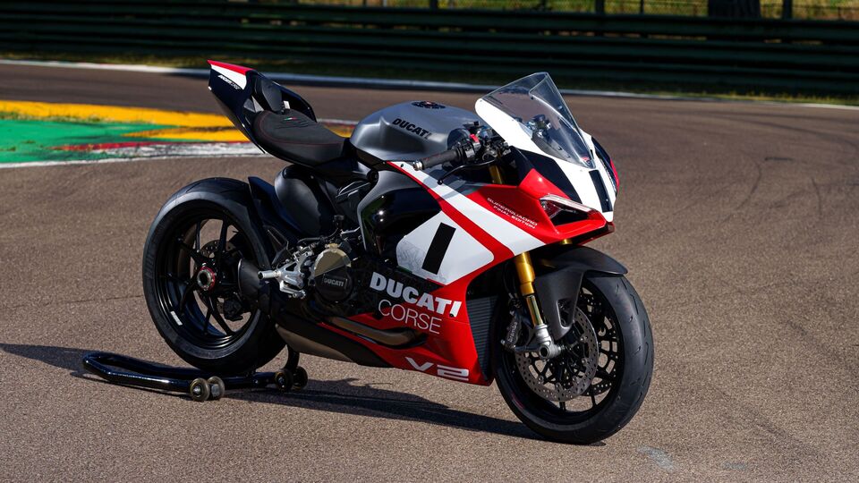 Ducati Panigale V2 Superquadro Final Edition