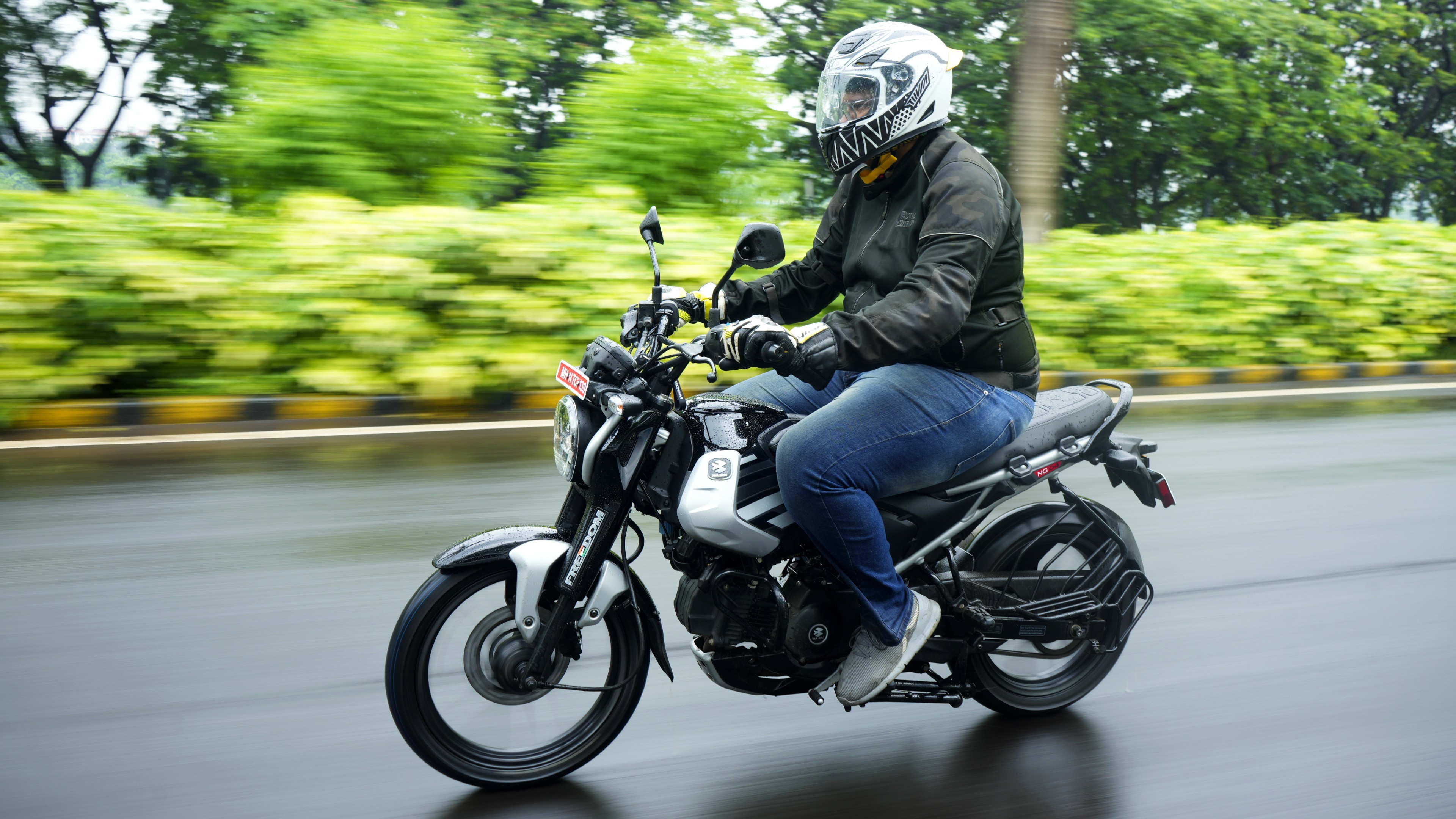 The cylinder placement means you sit Bajaj Freedom 125 CNG Review