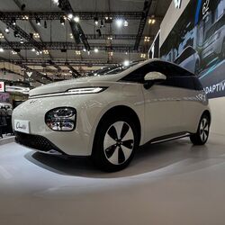 The Cloud EV showcased at the Indonesia Auto Show is manufactured by Chinese EV maker Wuling. This model is expected to be introduced in India under the JSW MG Motor brand with a different name in coming days.