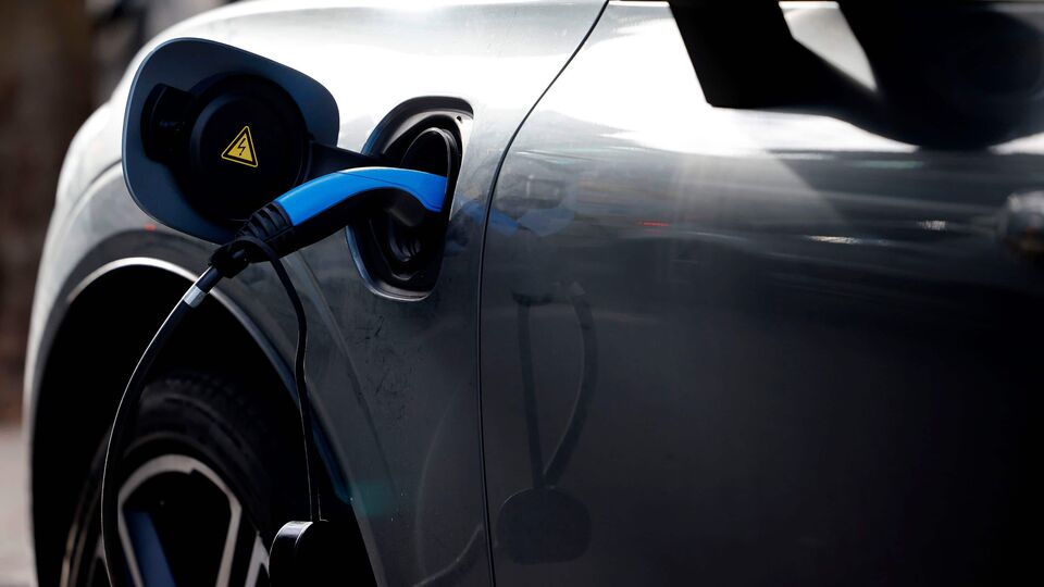 Electric vehicle