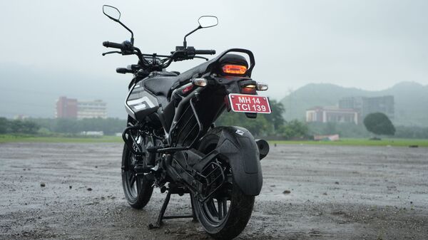 Bajaj has dispatched about 8,000-9,000 Freedom 125 CNG bikes in August and expects to reach up to 40,000 units by January 2025