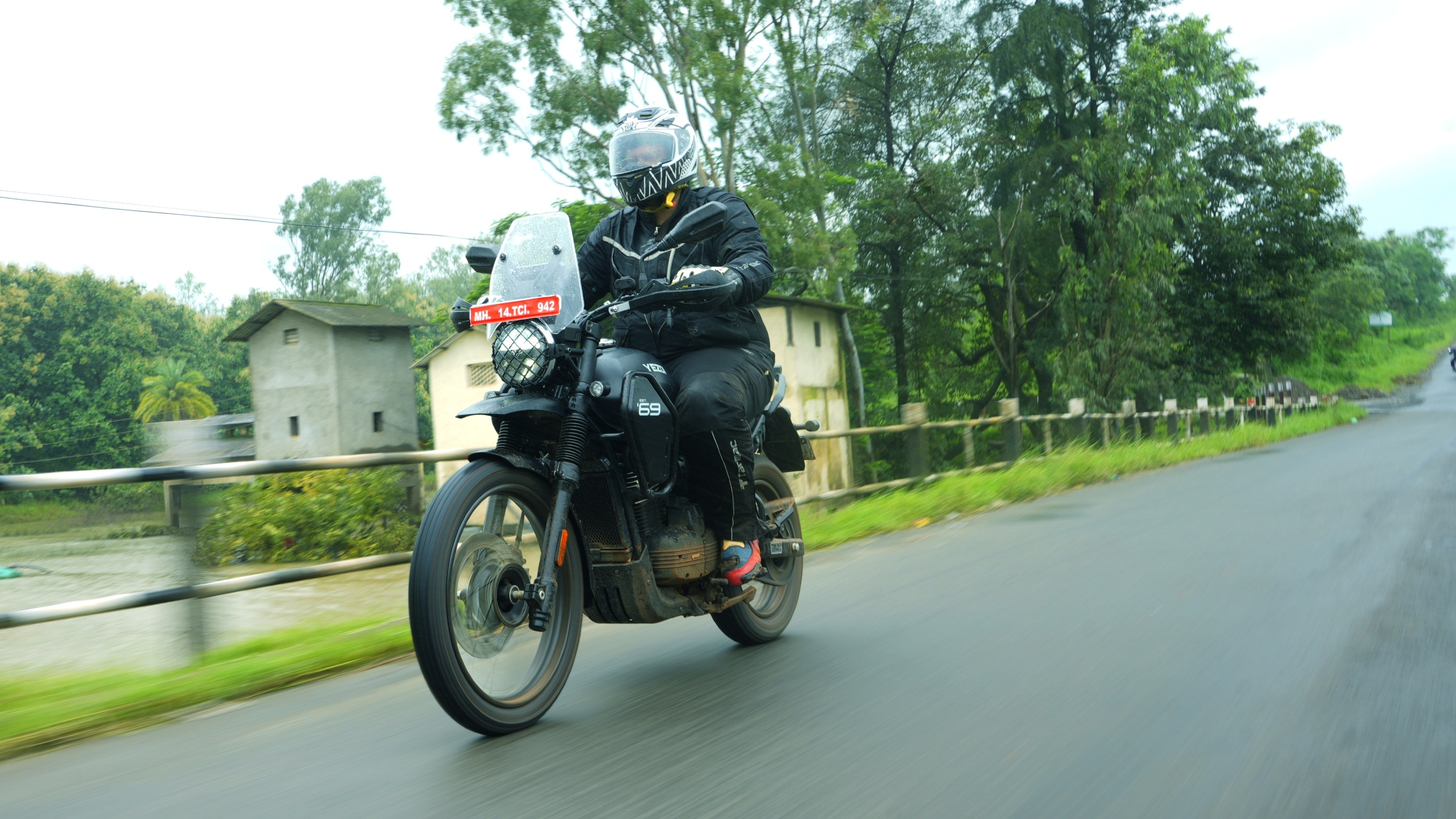 2024 Yezdi Adventure Review