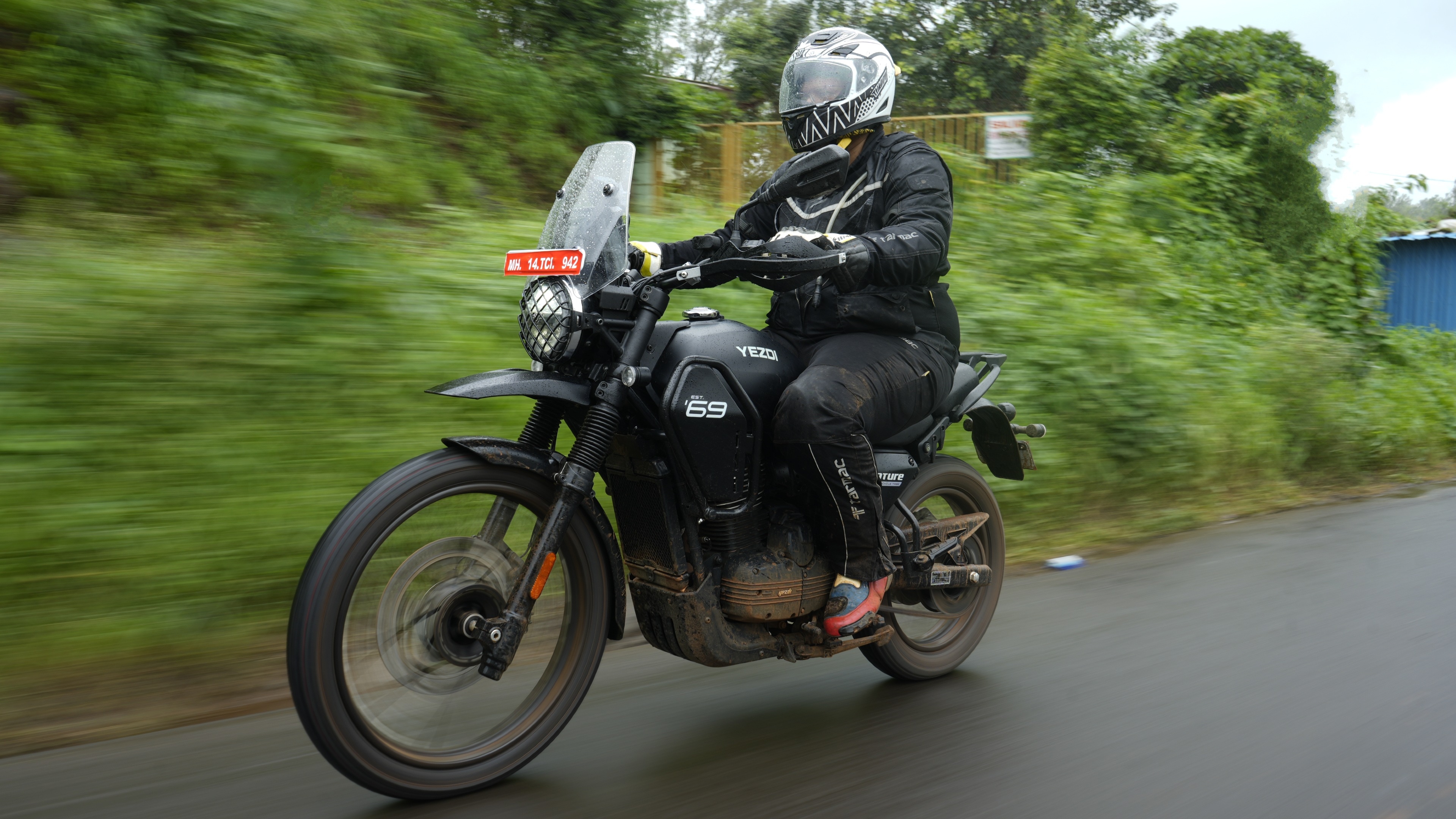 The Yezdi Adventure is expected to come with a new headlamp design among other styling changes as part of the latest update 2024 Yezdi Adventure Review