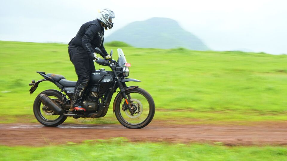 2024 Yezdi Adventure Review