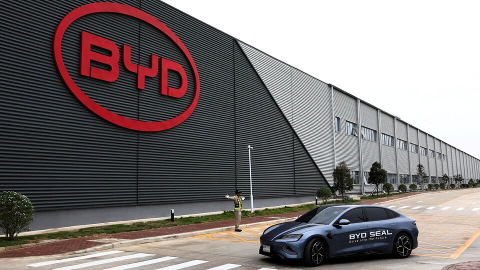 BYD 