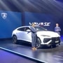 Lamborghini Urus SE gets a few cosmetic upgrades over the outgoing model. 